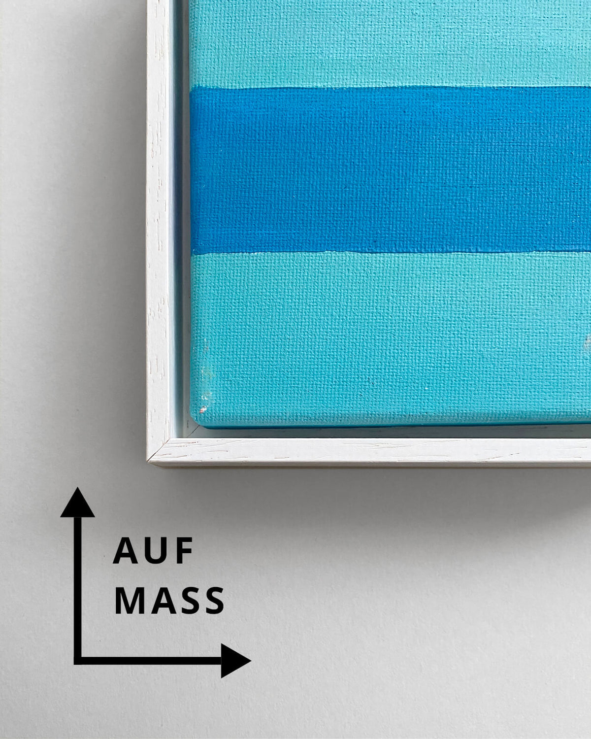 Weißer Schattenfugenrahmen mit leichter Holzmaserung und schmalem Profil für Leinwanddrucke und Gemälde