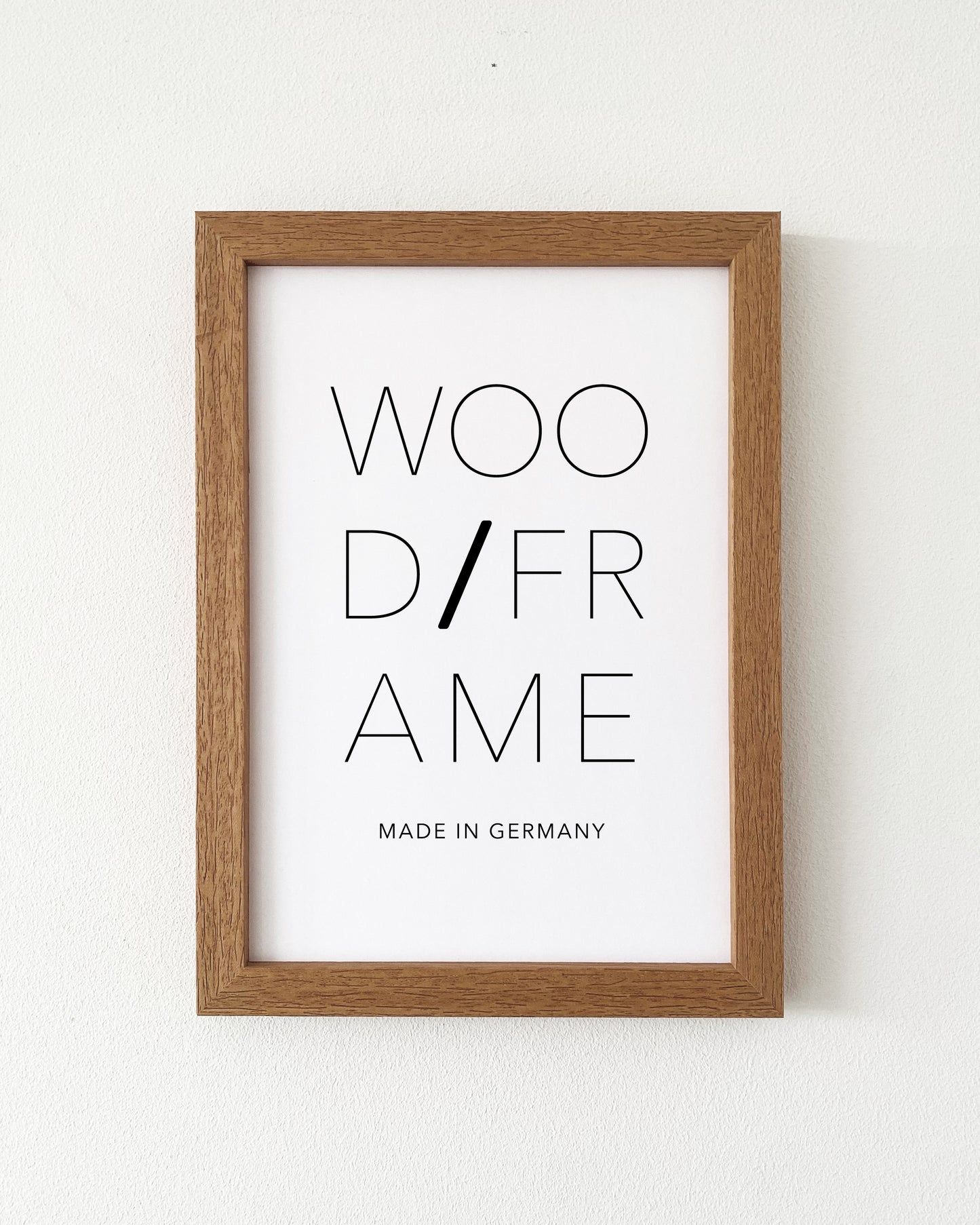 Bilderrahmen Wood Frame in Eiche für Poster, modernes Design für verschiedene Formate