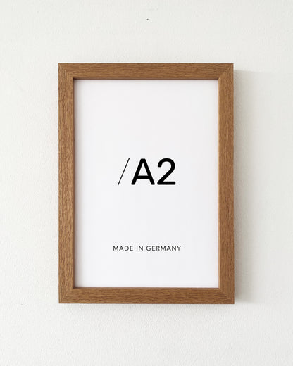 Wood Frame Bilderrahmen in A2, in Eiche mit sichtbarer Holzstruktur
