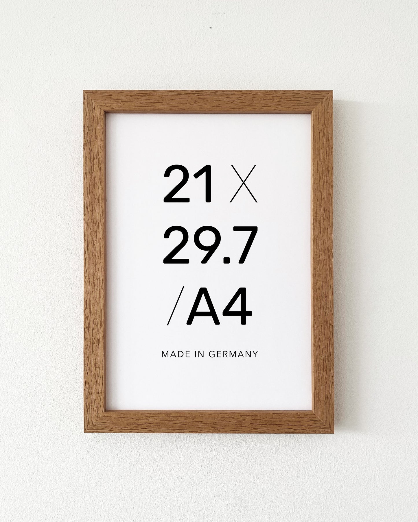 Bilderrahmen Wood Frame in Eiche in A4 für Poster, quadratisches Profil, modernes Design