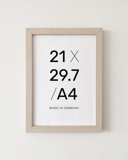 Bilderrahmen Wood Frame in Weiß in A4 für Poster, quadratisches Profil, modernes Design